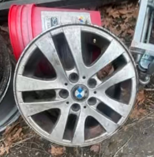 Used Wheels BMW 16x7 ET ?? BP 5x120 CB 72