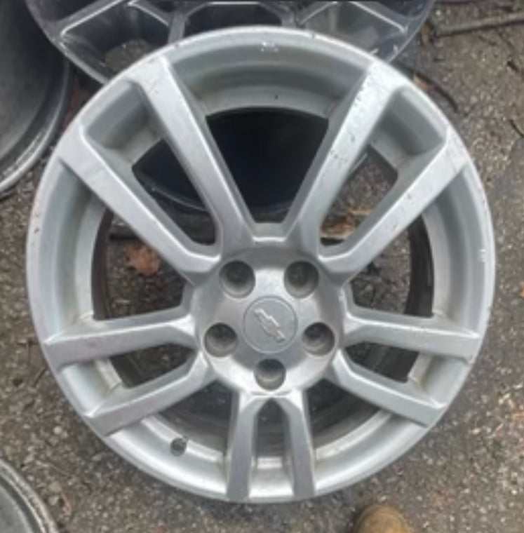 Used Wheels Chevy 15x6 ET 35 BP 5x105 CB  ??