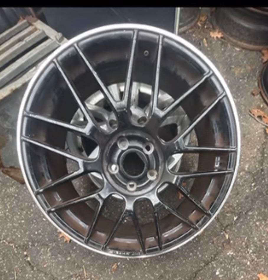 Used Wheels Mercedes 19x8.5 ET ?? BP 5x112 CB 68