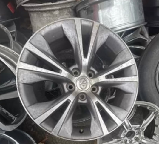 Used Wheels Toyota 18x7.5 ET ?? BP 5x4.5 CB 60